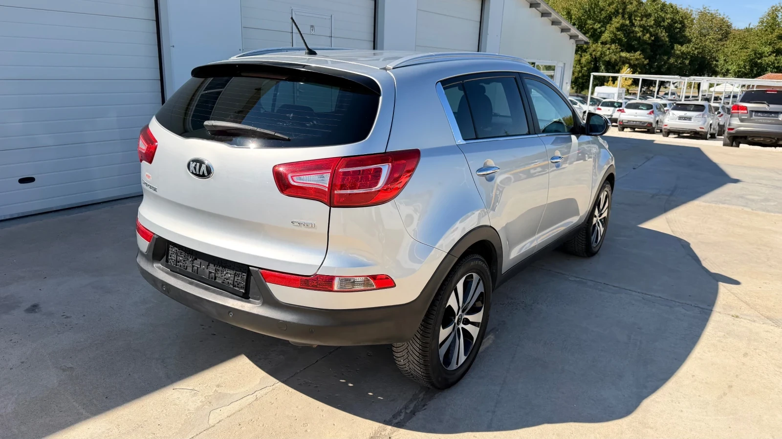 Kia Sportage 1.7crdi * Led* Navi* Facelife* UNIKAT, снимка 14 - Автомобили и джипове - 55759046