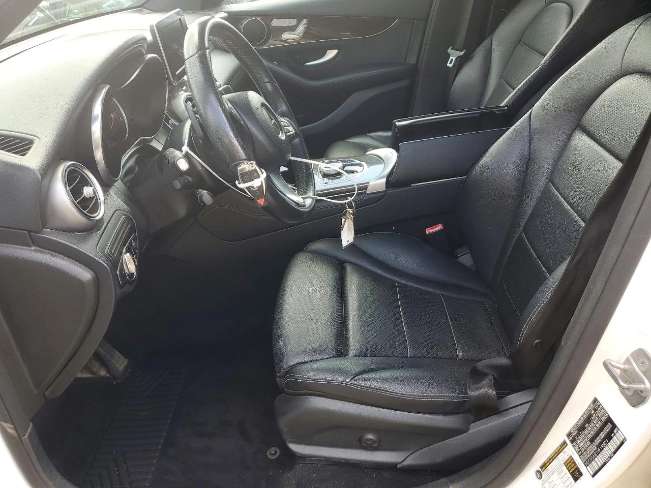 Mercedes-Benz GLC 300 2.0l, снимка 7 - Автомобили и джипове - 55773120