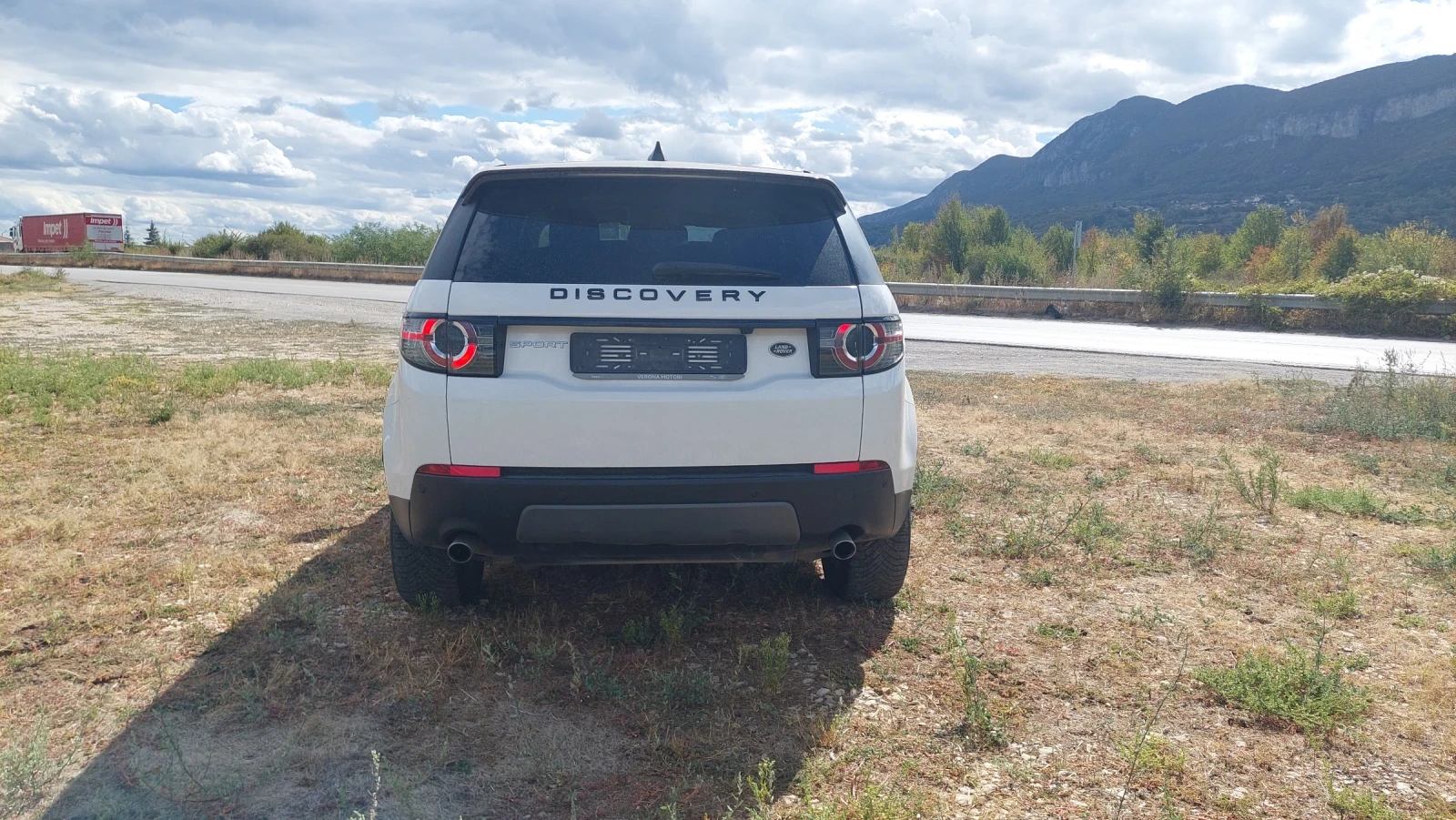 Land Rover Discovery Sport 2.0 TD4 150 AWD Automatic , снимка 6 - Автомобили и джипове - 56183216