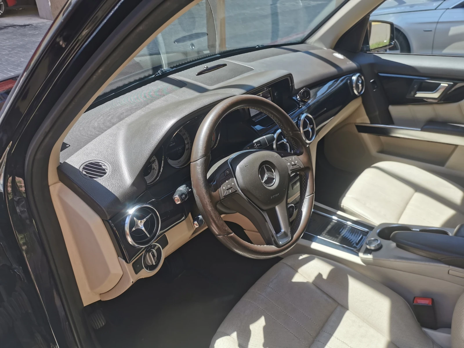 Mercedes-Benz GLK 250 дизел, снимка 4 - Автомобили и джипове - 56572130