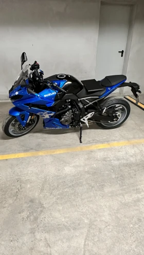 Suzuki Gsxr 8R, снимка 11