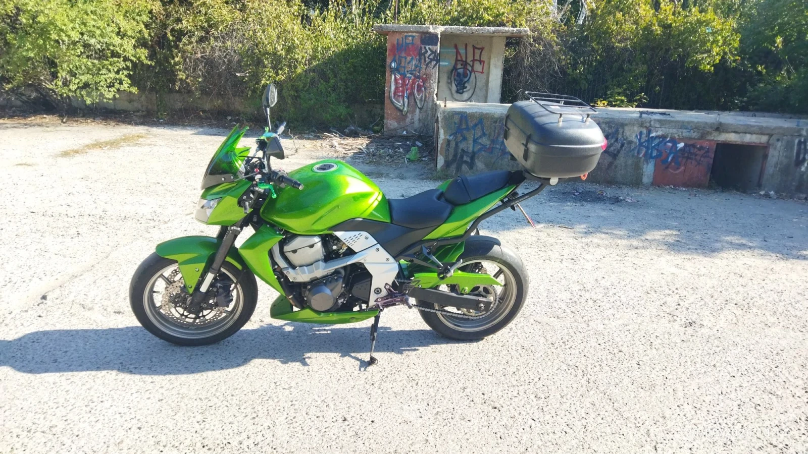 Kawasaki Z 750, снимка 12 - Мотоциклети и мототехника - 56022742