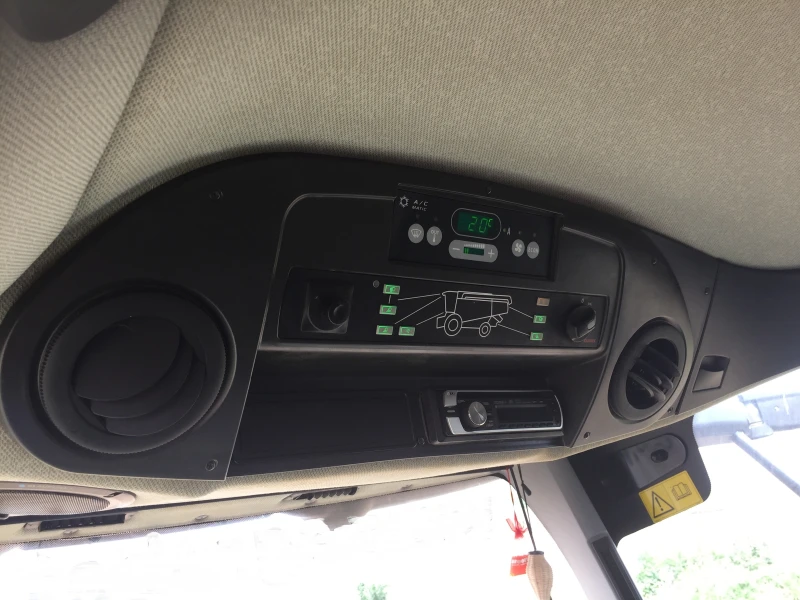 Комбайн Claas  LEXION 760 TT, снимка 7 - Селскостопанска техника - 52453175