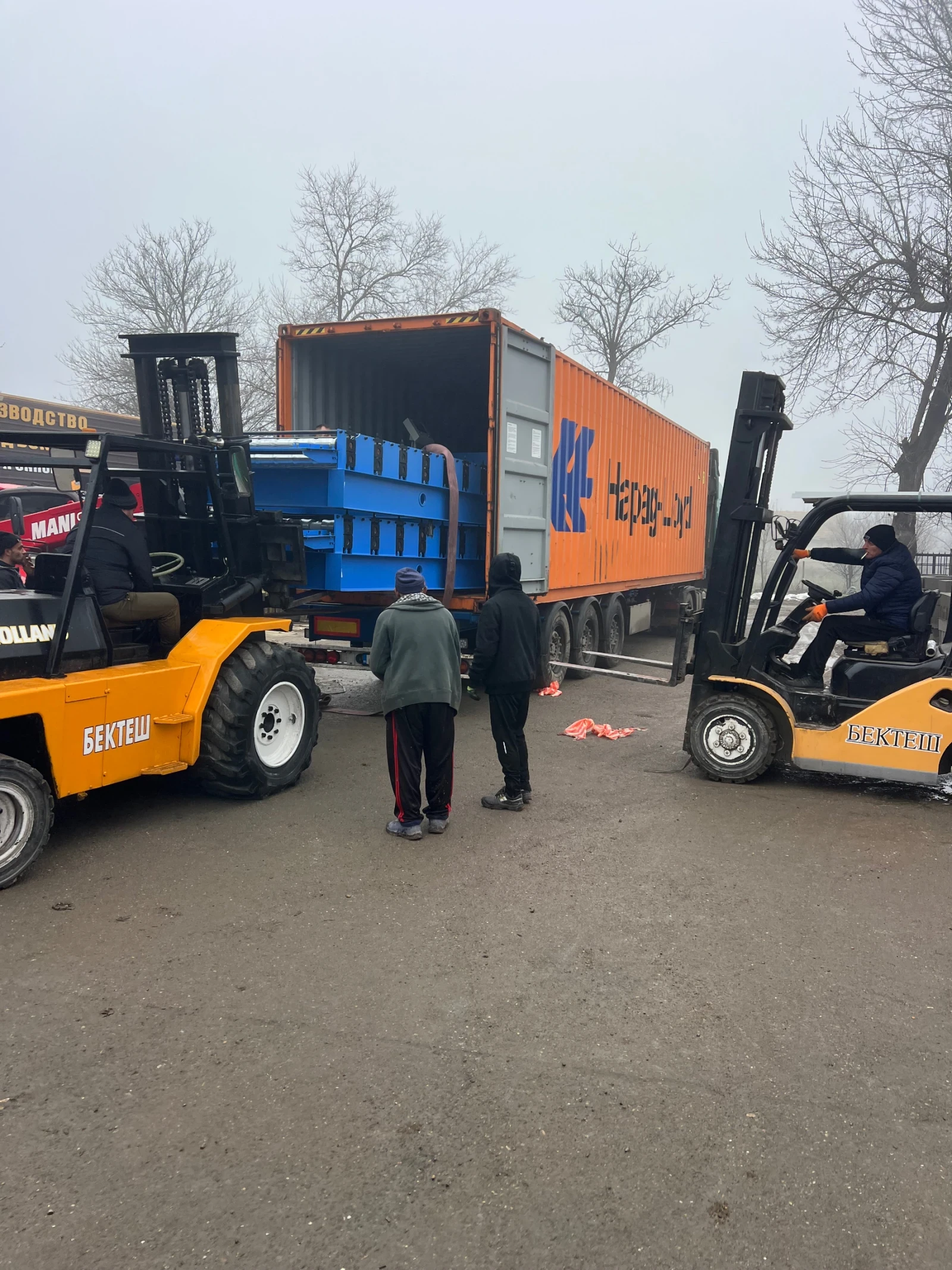 ������� 6 ����� | Mobile.bg � ����������� 1