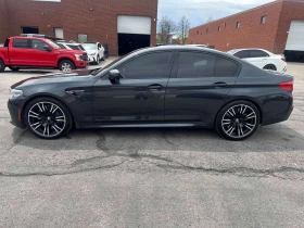 BMW M5 * CARFAX * ОБДУХВАНЕ * HARMAN * 360, снимка 2