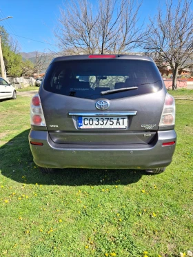 Toyota Corolla verso 2.2 d4d, снимка 8