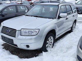 Subaru Forester 2.0i УНИКАТ, снимка 1