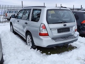 Subaru Forester 2.0i УНИКАТ, снимка 3