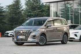 Mg Marvel R Roewe iMAX8 2025 PHEV   7 места   пробег до 1536 к, снимка 1