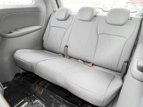 Mg Marvel R Roewe iMAX8 2025 PHEV   7 места   пробег до 1536 к, снимка 6