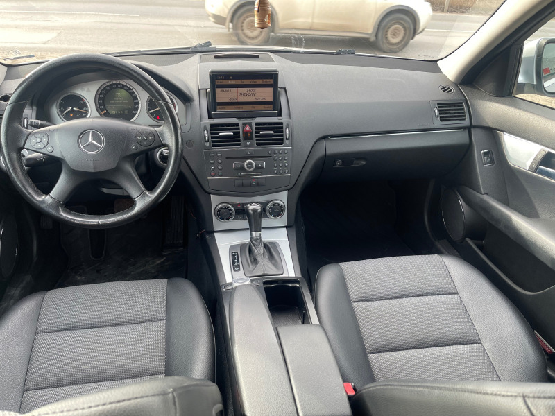 Mercedes-Benz C 320 3.2/4MATIC/Собствен лизинг! 100% Одобрени, снимка 13 - Автомобили и джипове - 45537393
