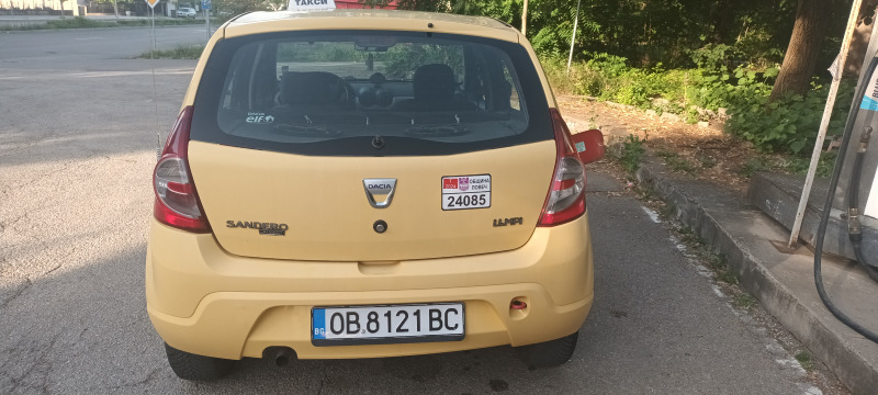 Dacia Sandero 1.4, снимка 4 - Автомобили и джипове - 46351232