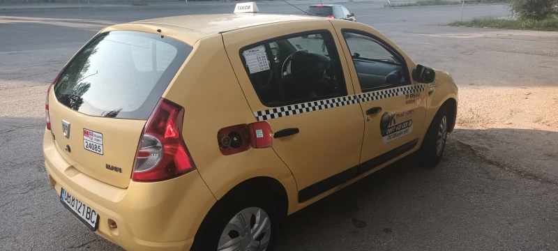 Dacia Sandero 1.4, снимка 5 - Автомобили и джипове - 47168106