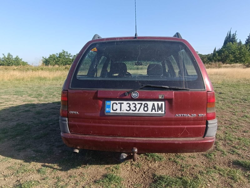 Opel Astra, снимка 2 - Автомобили и джипове - 46367918