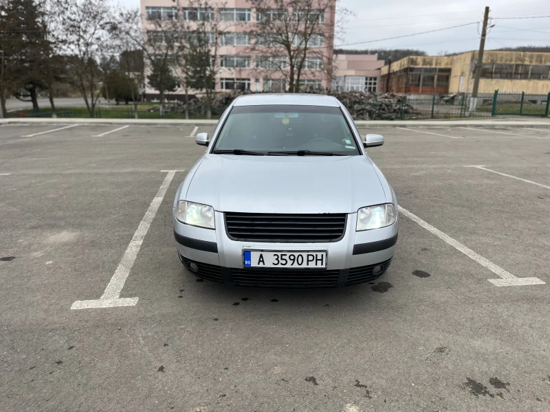 VW Passat 1.8T, снимка 1 - Автомобили и джипове - 49056518