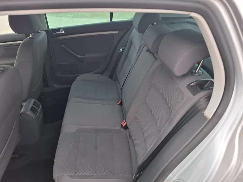 VW Golf 1, 6i газ Италия, снимка 9 - Автомобили и джипове - 49312201