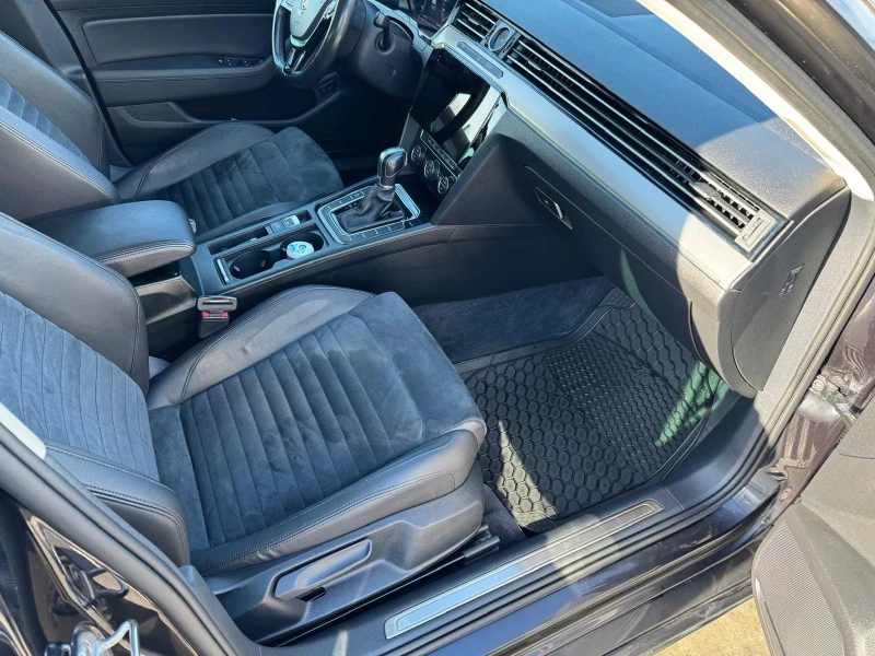 VW Passat Дигитал, снимка 12 - Автомобили и джипове - 50774614