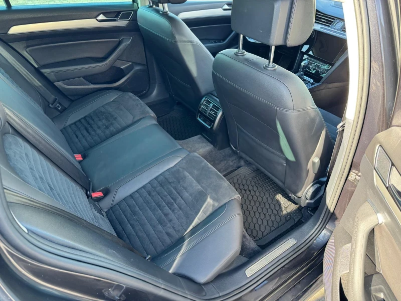 VW Passat Дигитал, снимка 13 - Автомобили и джипове - 50774614