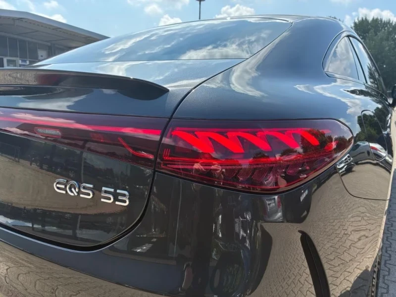 Mercedes-Benz EQS 53/AMG/658HP/PANO/DISTR./BURM/MEMO/AHK/360/341gpr, снимка 5 - Автомобили и джипове - 51755346