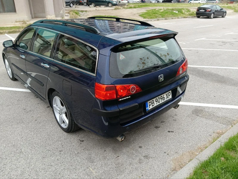 Honda Accord, снимка 4 - Автомобили и джипове - 52662276