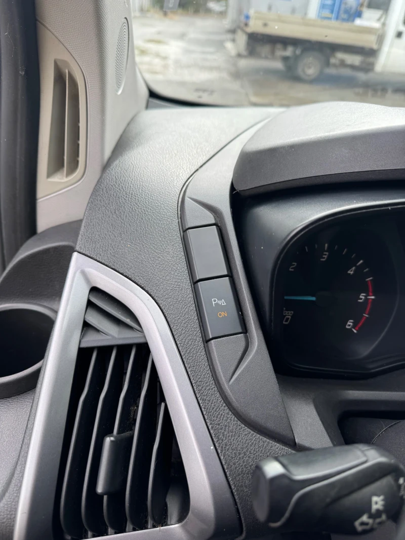 Ford Transit Custom 2.2, снимка 9 - Автомобили и джипове - 52211557