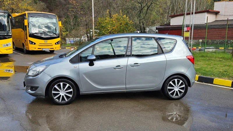 Opel Meriva 1.4 GAZ/FACELIFT/KLIMA, снимка 3 - Автомобили и джипове - 52612439