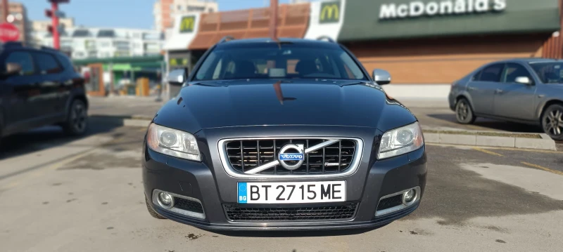 Volvo V70, снимка 3 - Автомобили и джипове - 53201475