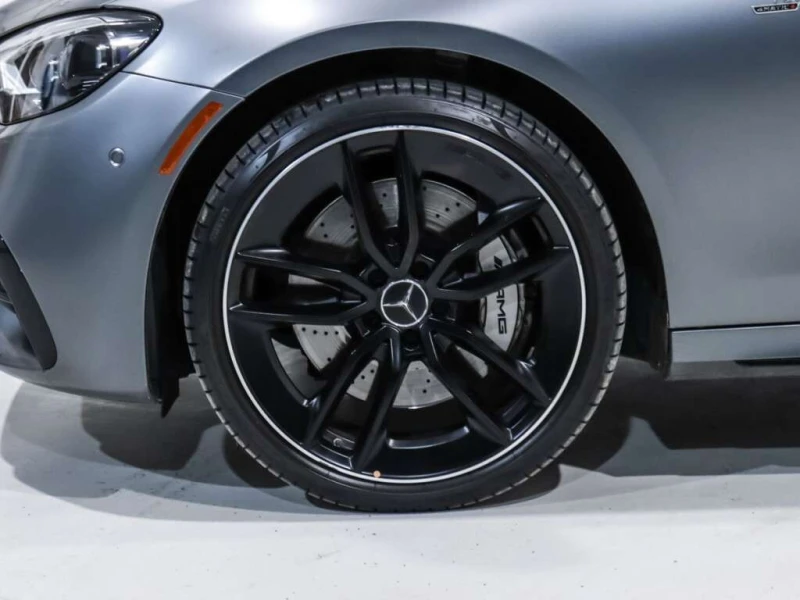 Mercedes-Benz E 53 AMG CARFAX, снимка 12 - Автомобили и джипове - 53342736