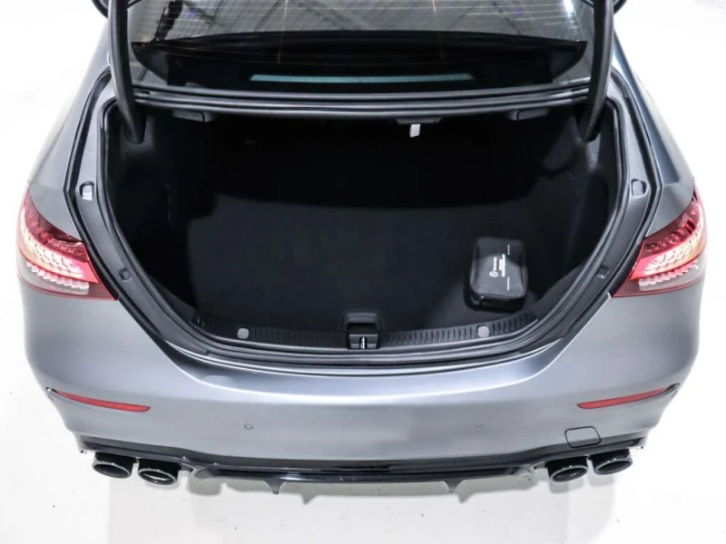 Mercedes-Benz E 53 AMG CARFAX, снимка 15 - Автомобили и джипове - 53342736