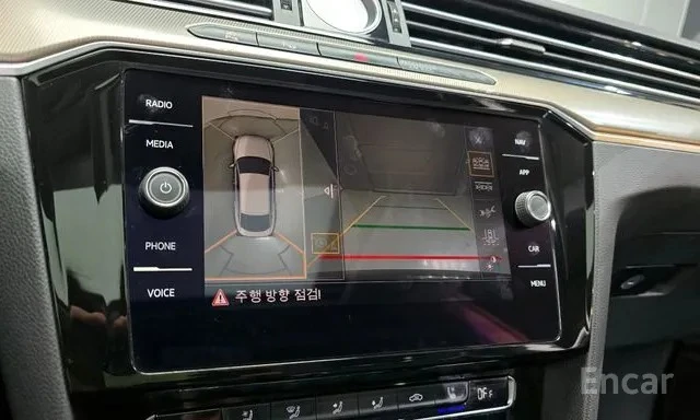VW Arteon 2.0 TDI| Massage| HUD| 360 Camera| Distronic | Mobile.bg � ����������� 11