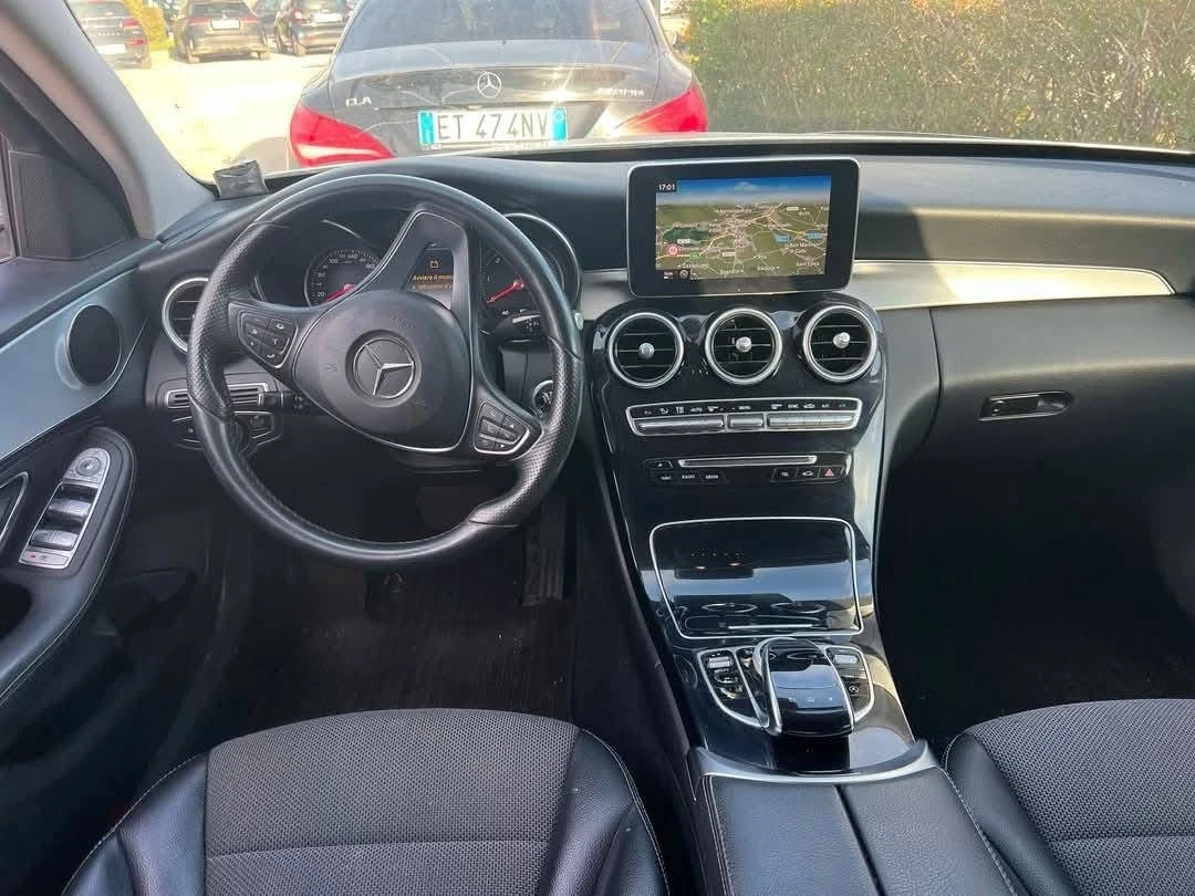 Mercedes-Benz C 220  - изображение 3