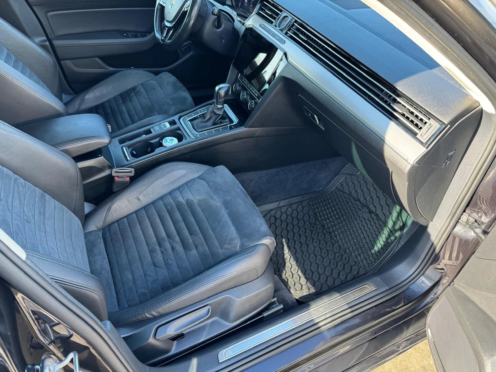 VW Passat  | Mobile.bg   12