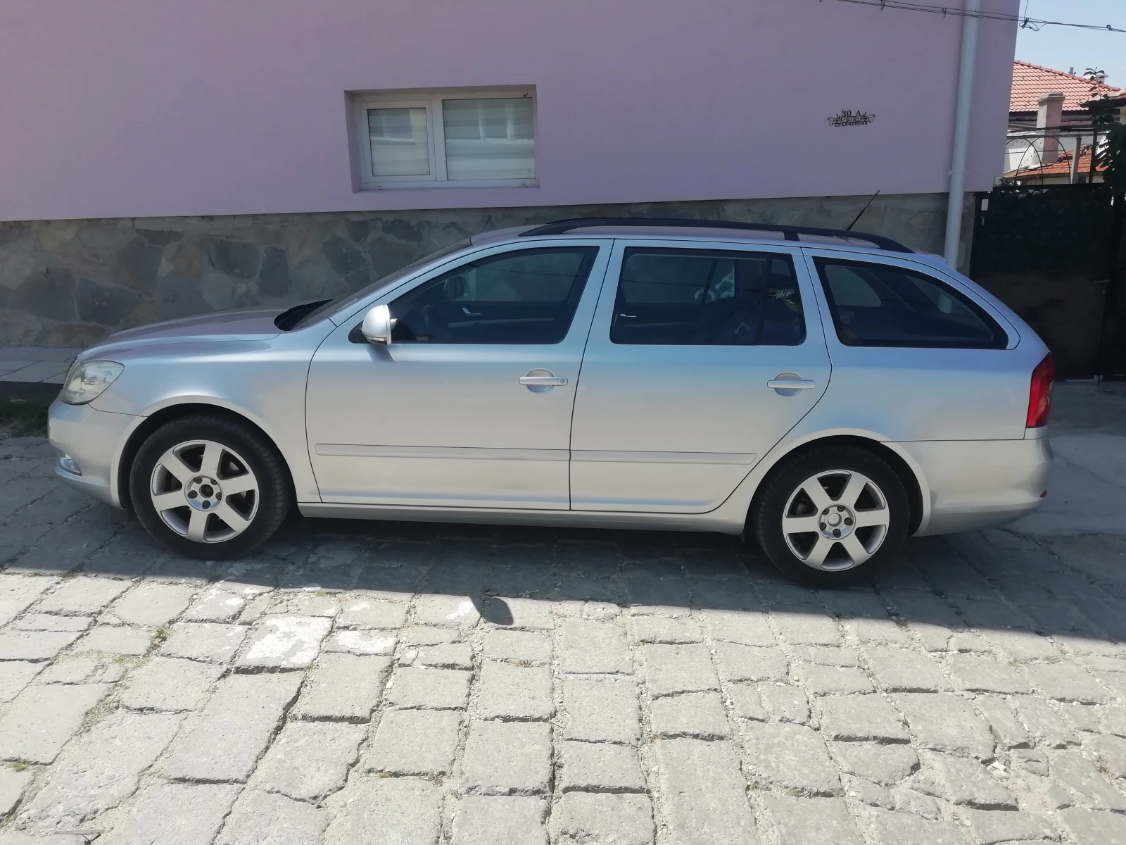Skoda Octavia SKODA 2.0 TDI DSG  - изображение 3