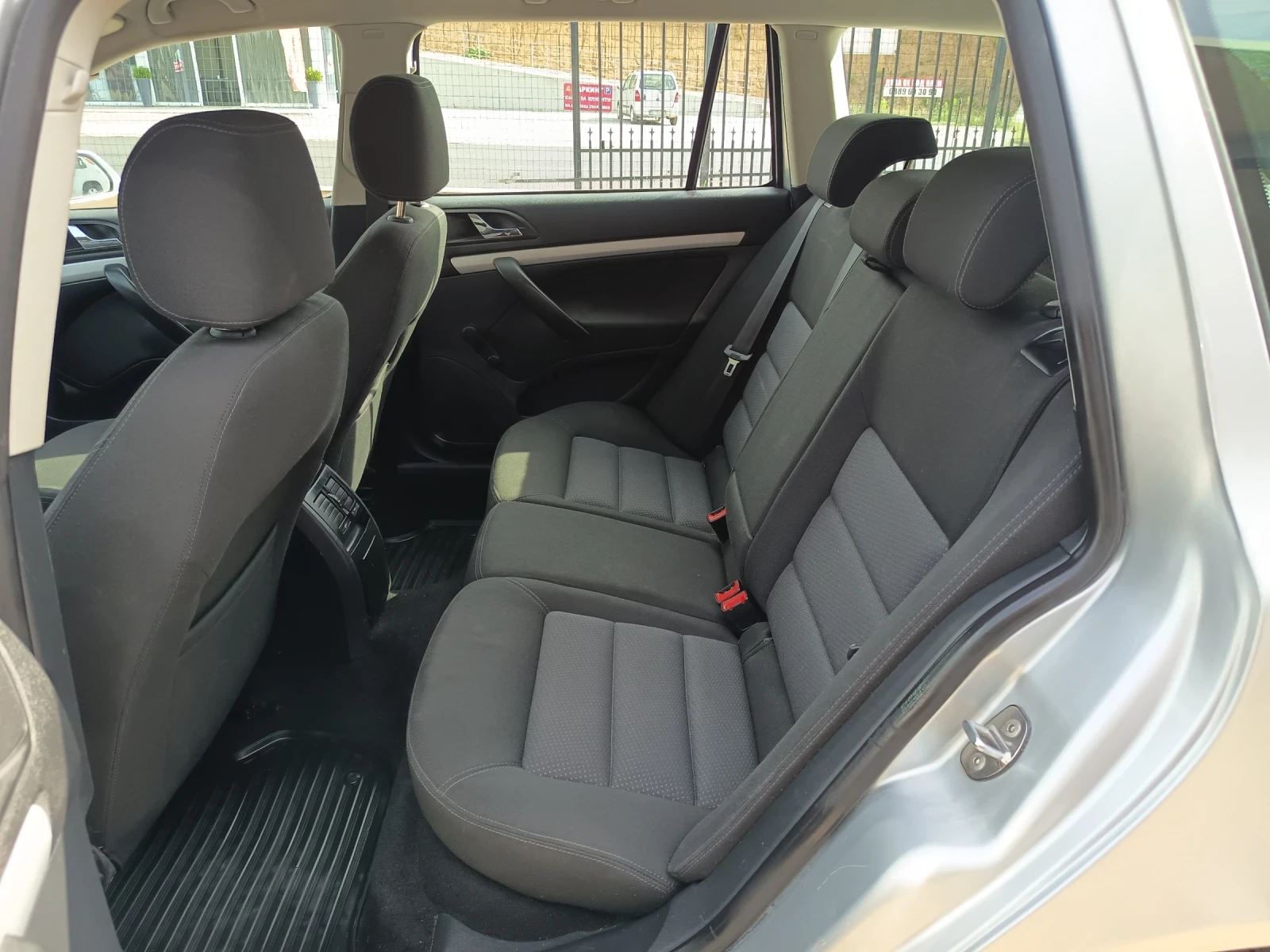 Skoda Octavia 1.9tdi 4x4 - изображение 10