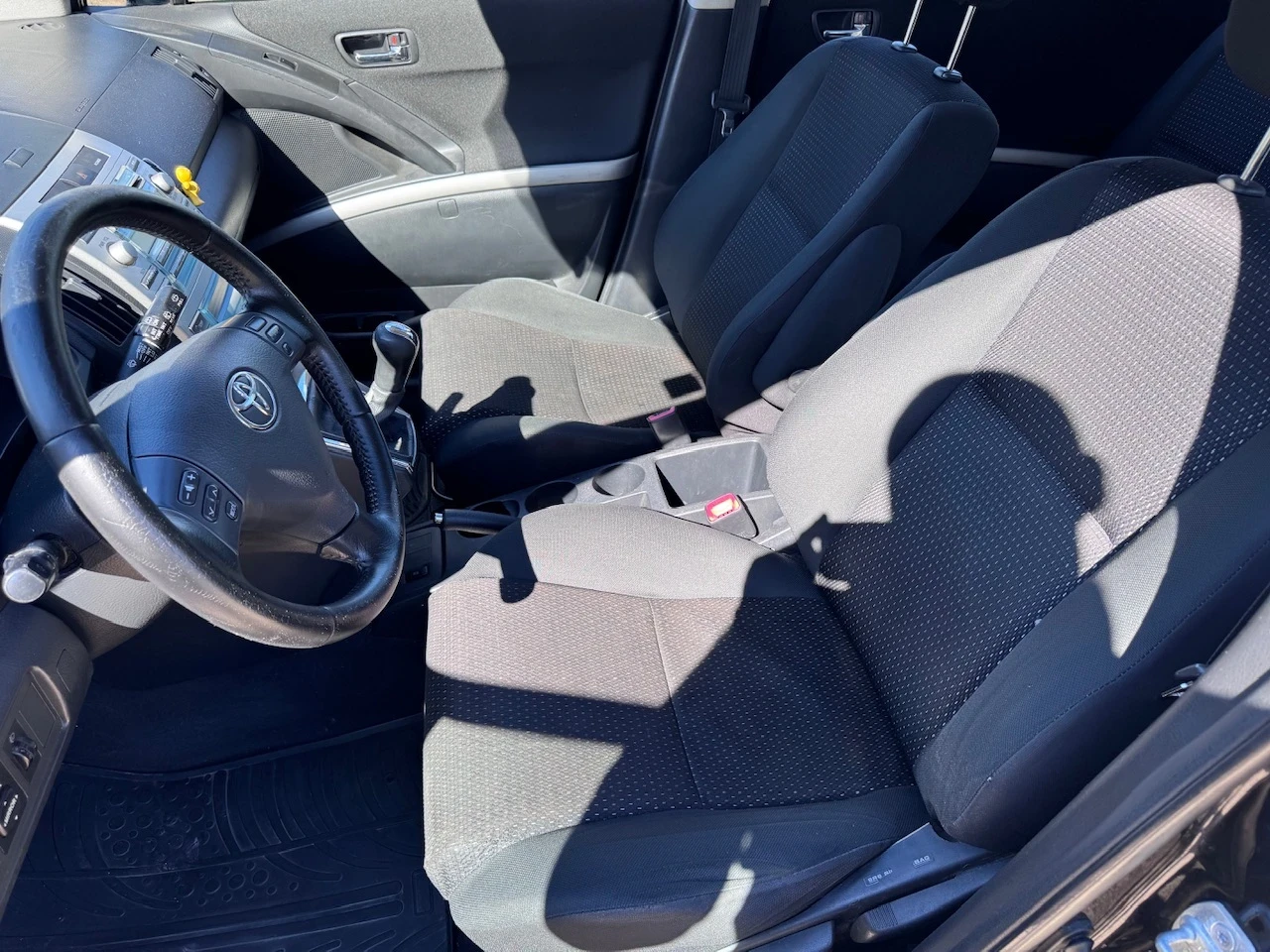 Toyota Corolla verso 1.8i Facelift - изображение 10