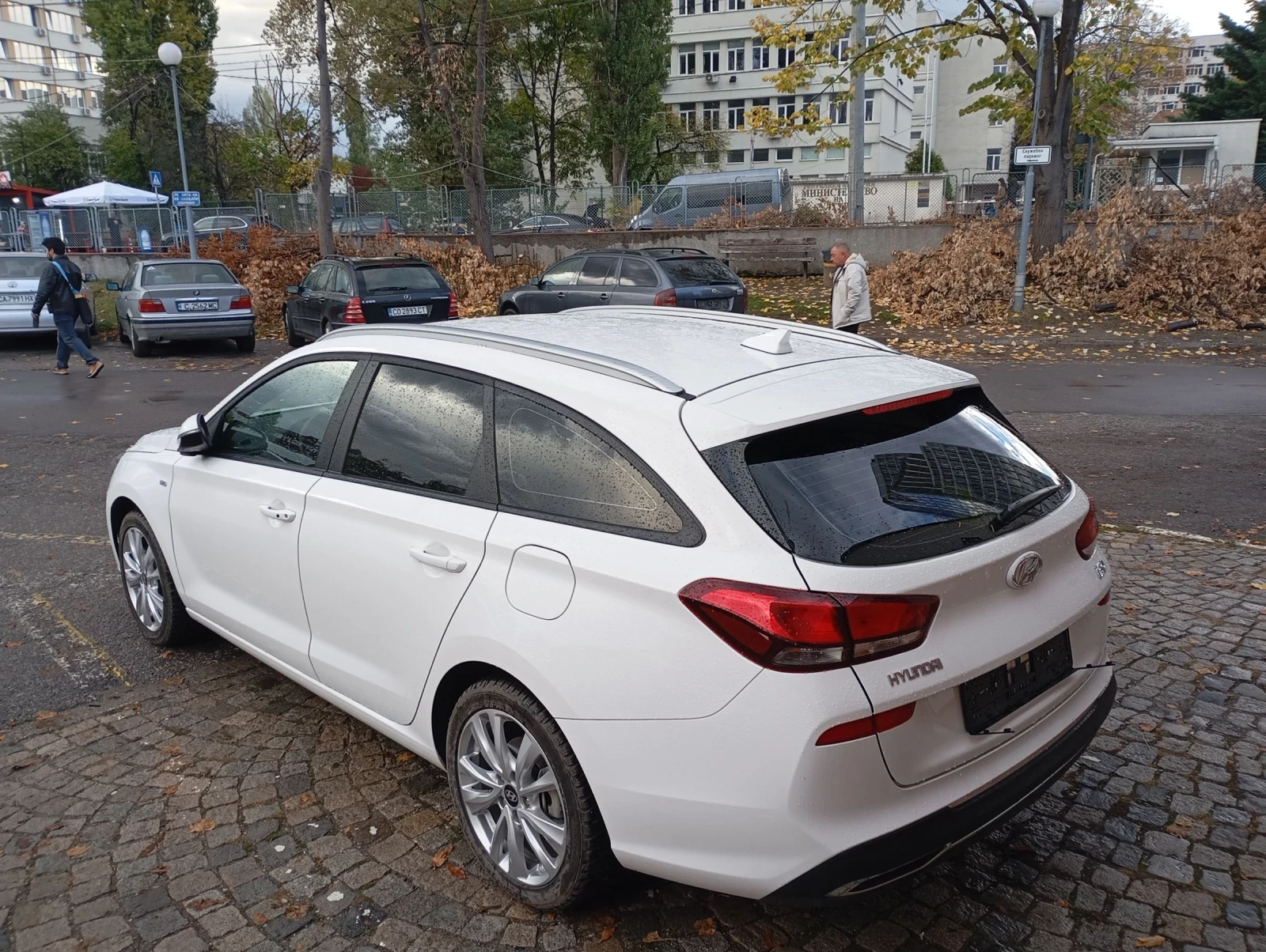 Hyundai I30 1.5 TGDI , Автомат , 10хил км - изображение 6