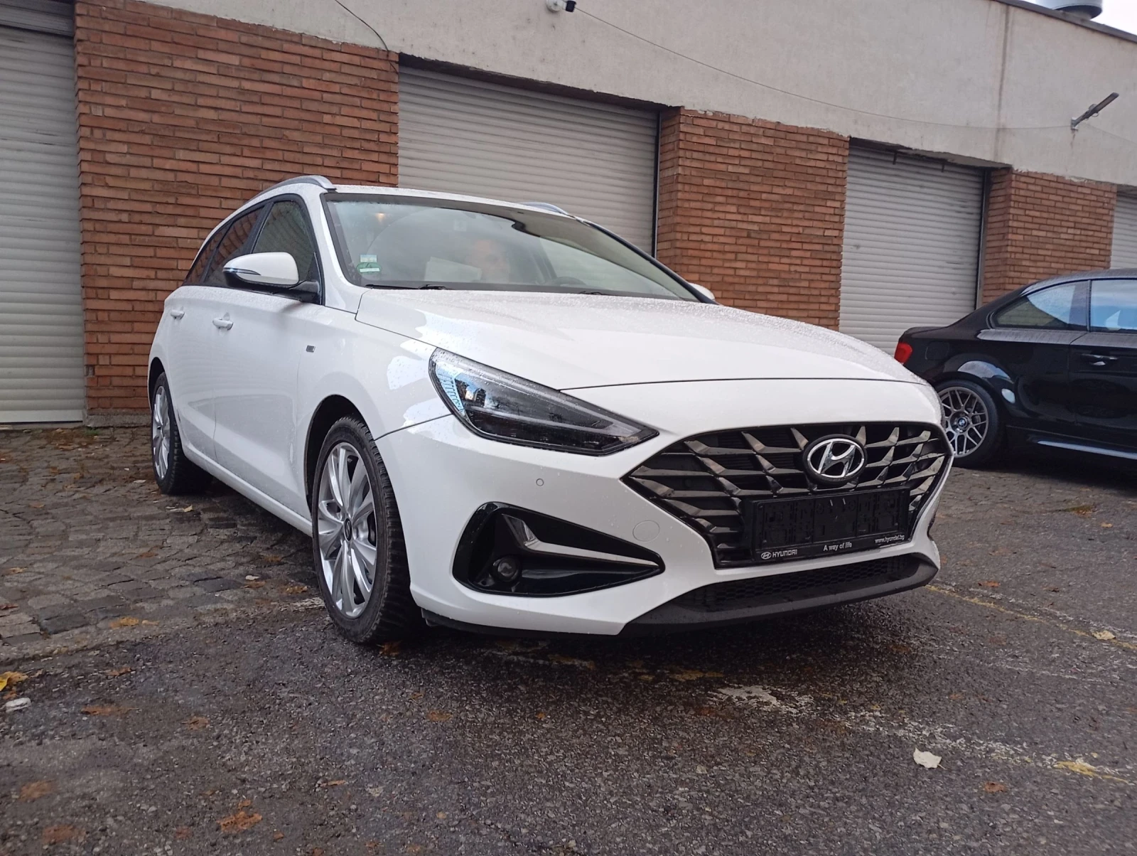 Hyundai I30 1.5 TGDI , Автомат , 10хил км - изображение 3