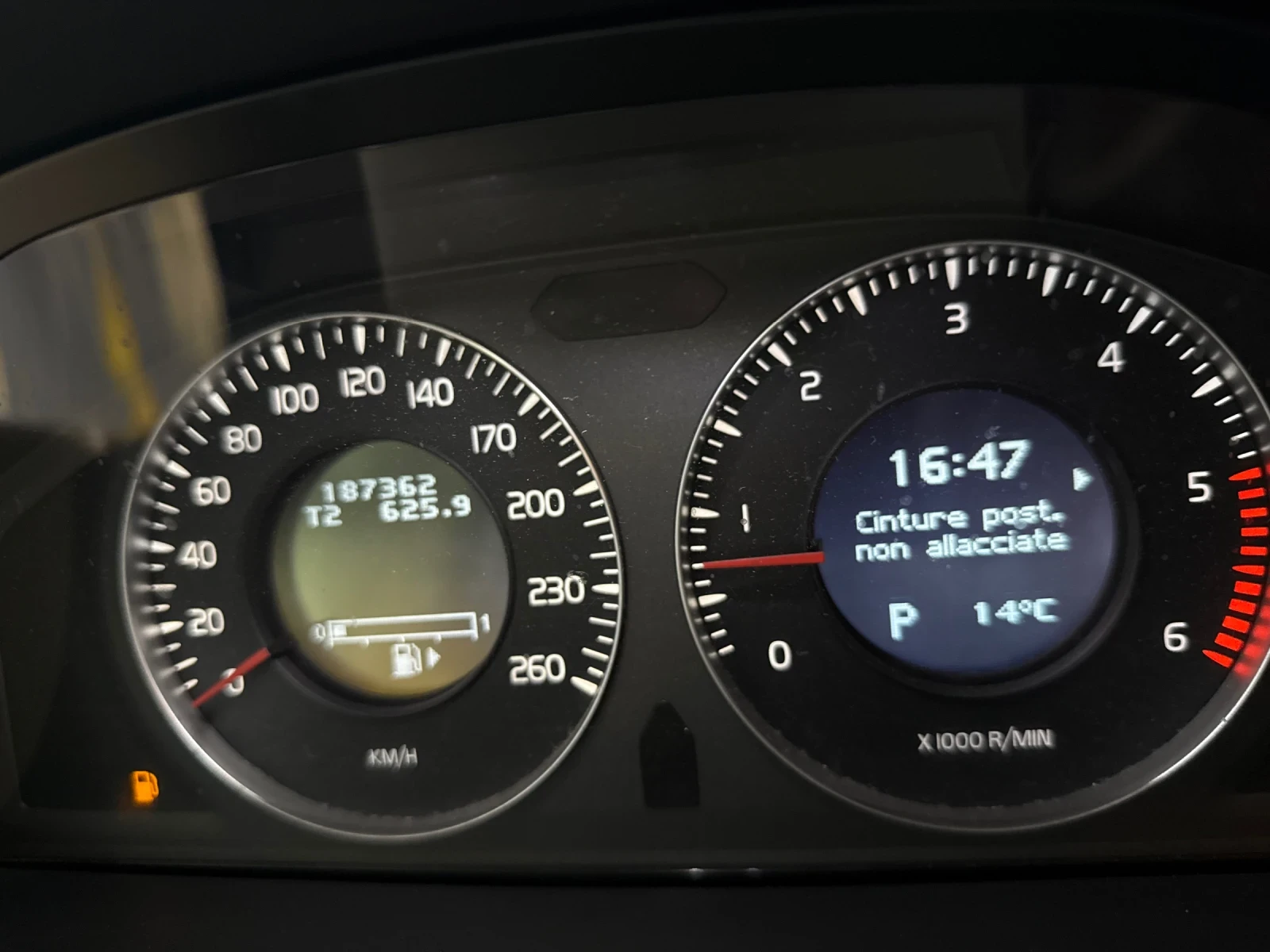 Volvo V70  - изображение 4