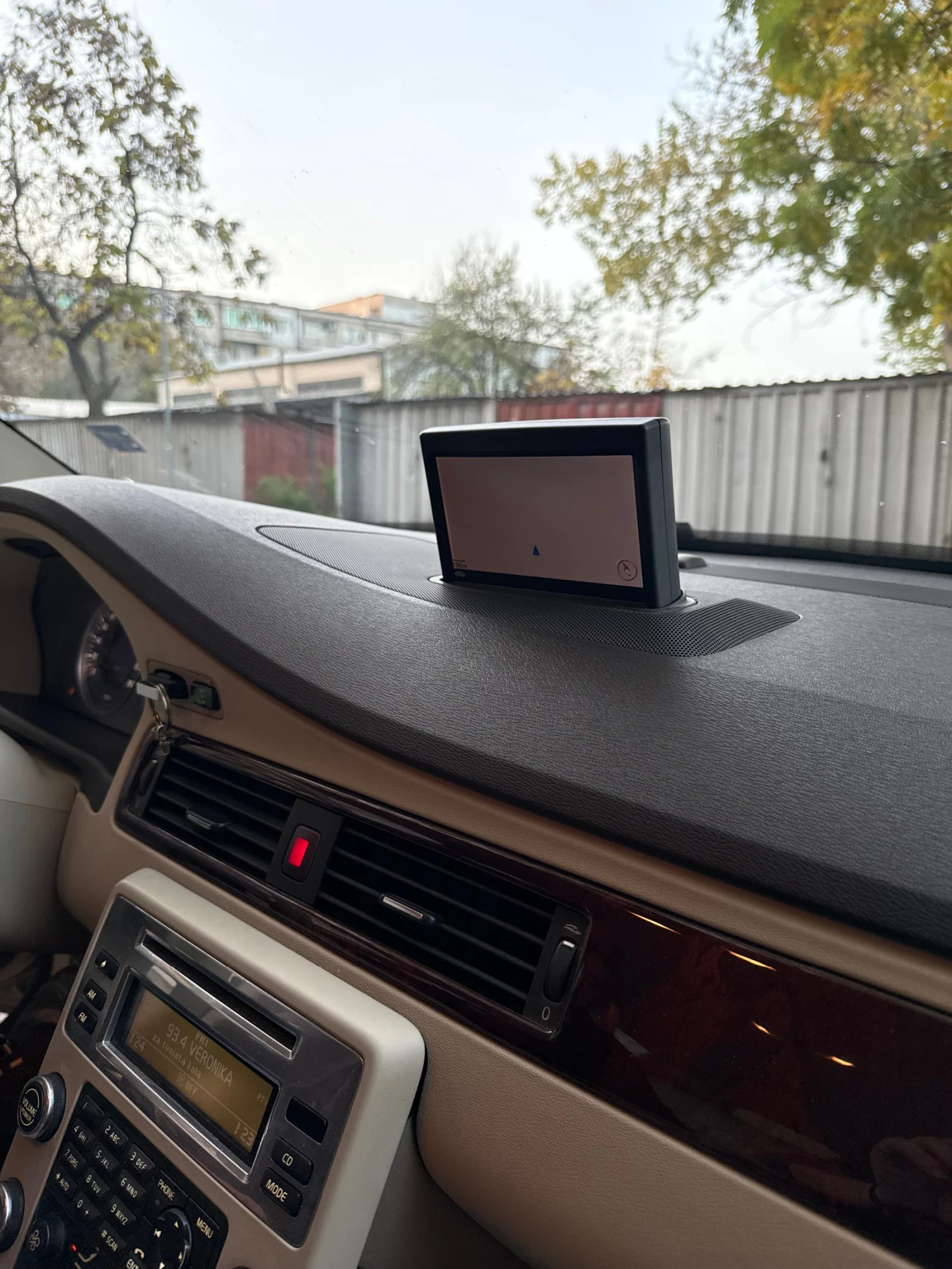 Volvo V70  - изображение 5