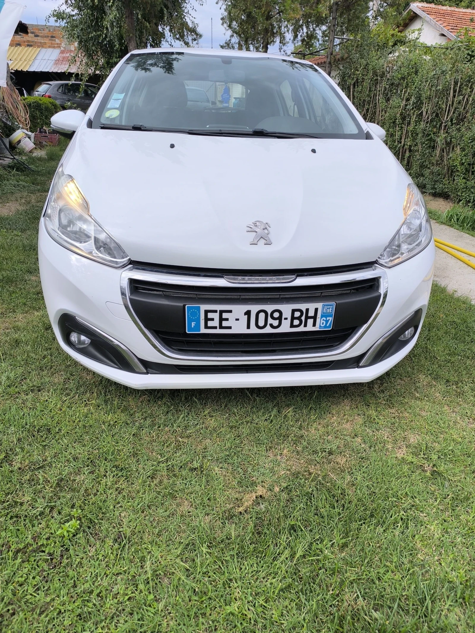 Peugeot 208  - изображение 2