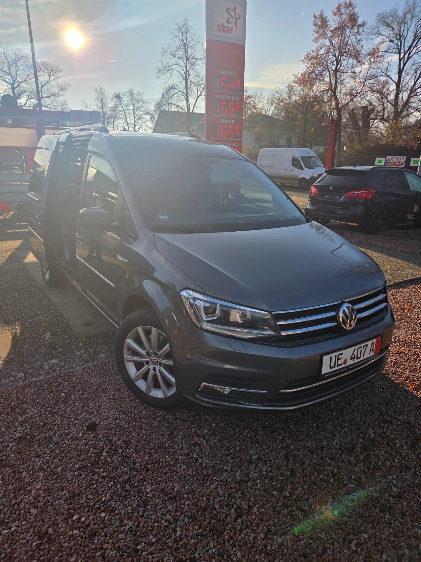 VW Caddy 2.0 - изображение 4