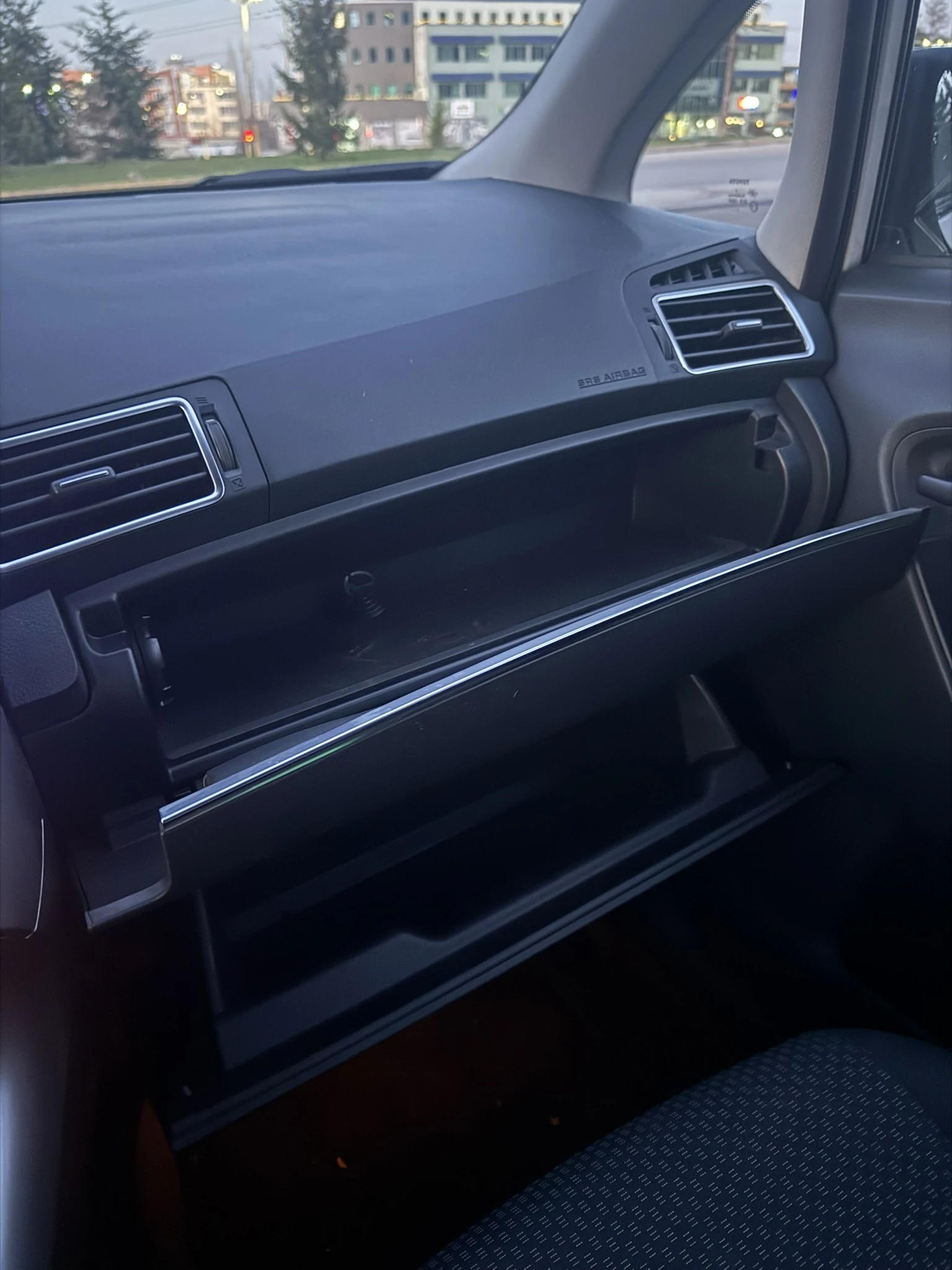 Toyota Verso | Mobile.bg � ����������� 11