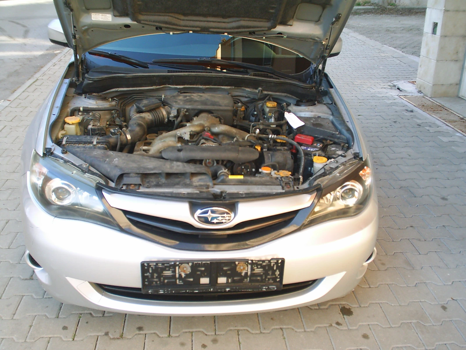Subaru Impreza 1.5 16V 4x4, снимка 16 - Автомобили и джипове - 53838297