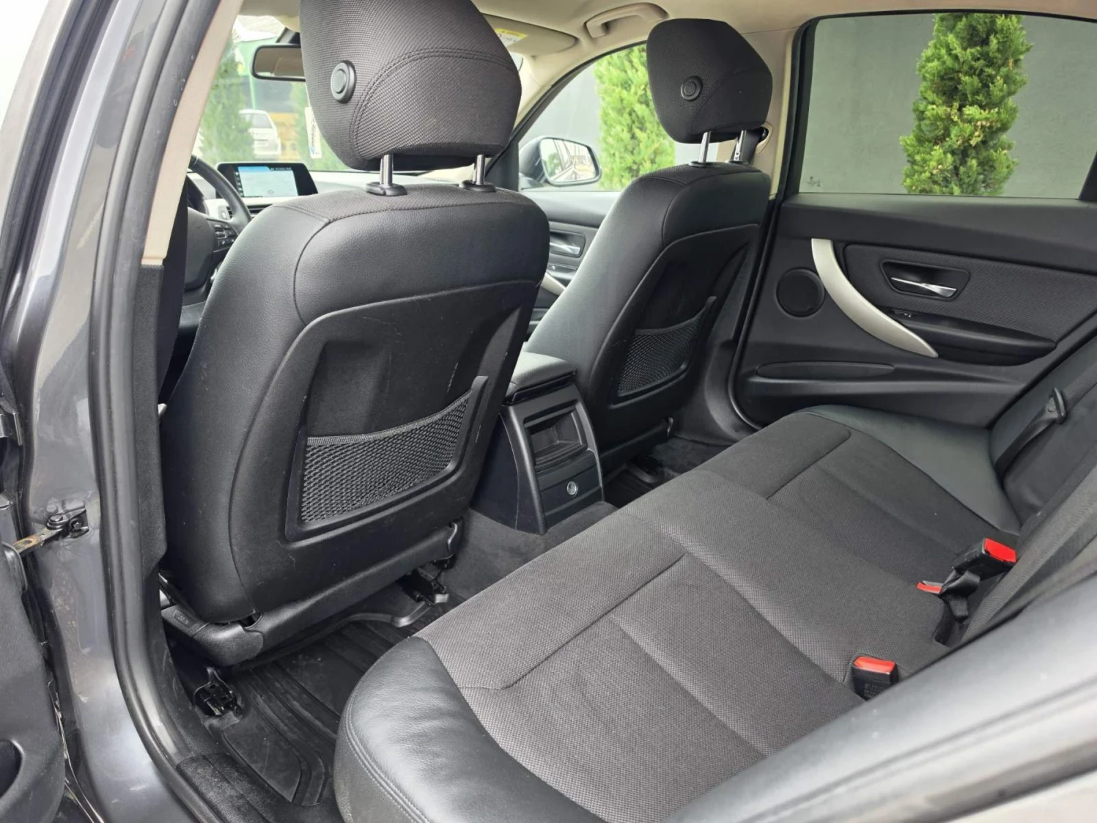 BMW 318, снимка 11 - Автомобили и джипове - 53903102