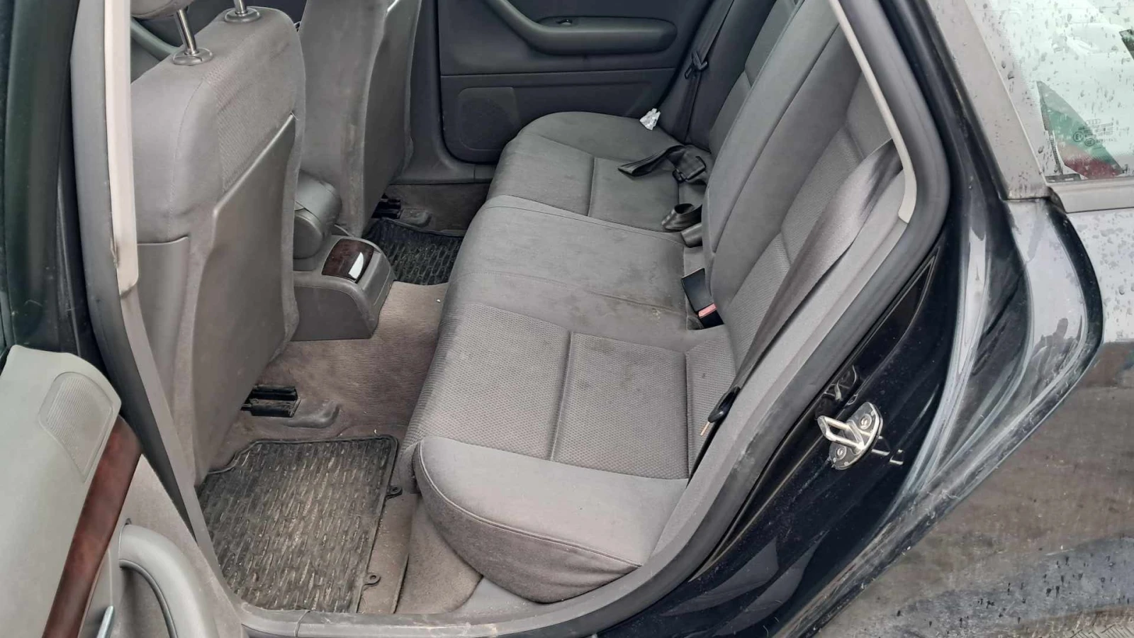 Audi A4 B6, снимка 7 - Автомобили и джипове - 53945196