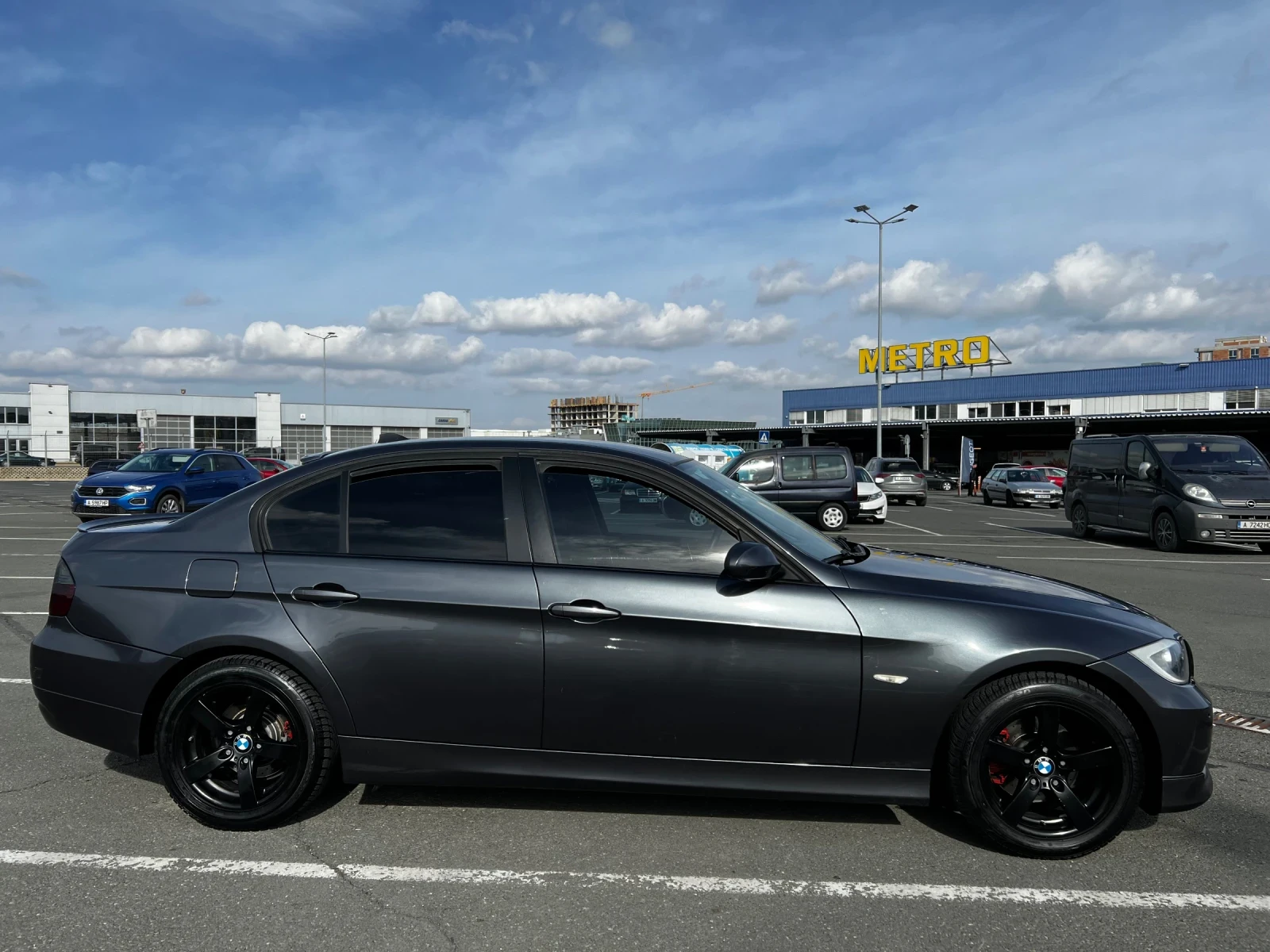 BMW 320, снимка 4 - Автомобили и джипове - 54294684