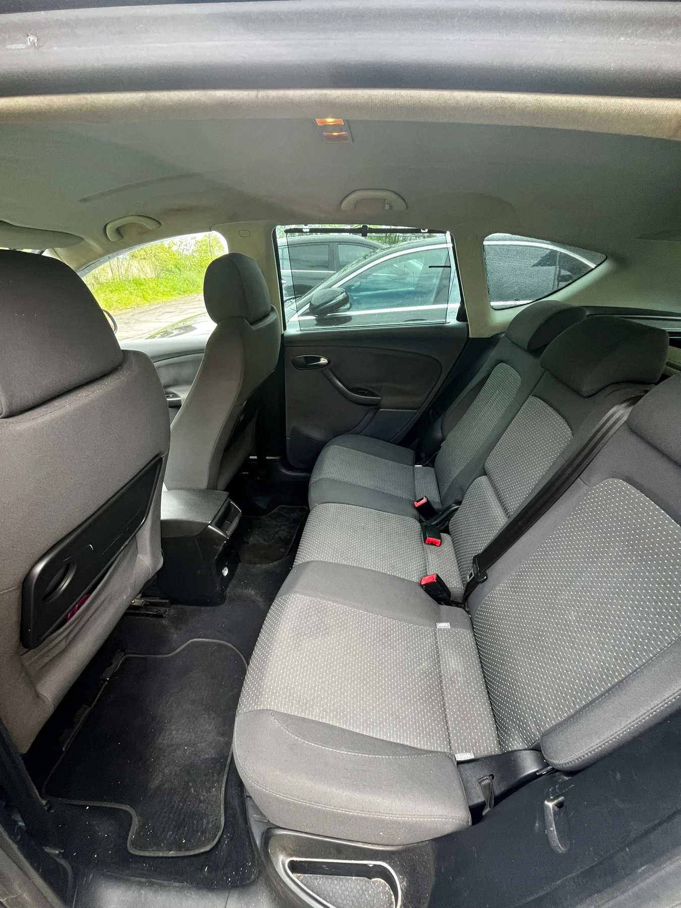 Seat Altea, снимка 10 - Автомобили и джипове - 54378123