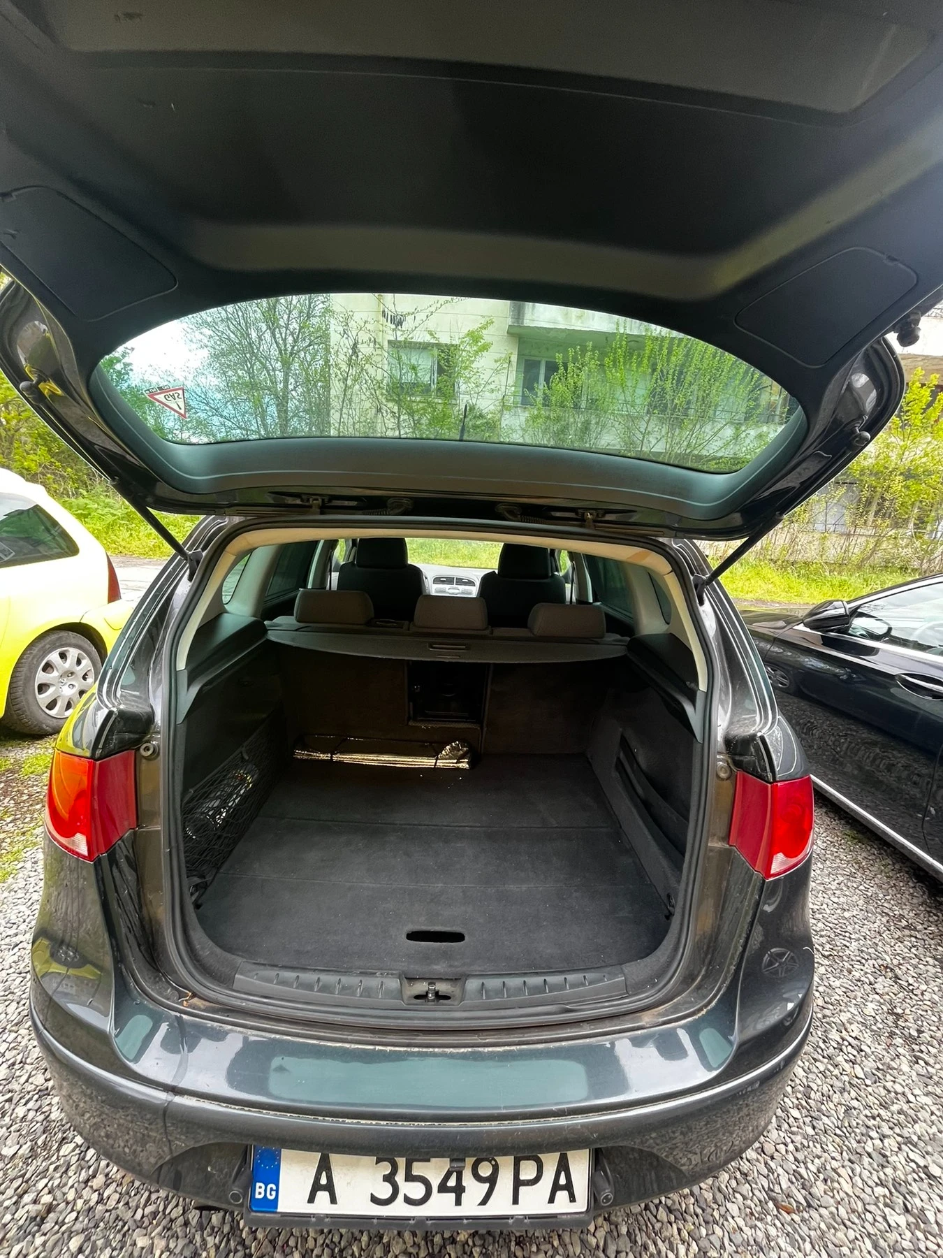 Seat Altea, снимка 8 - Автомобили и джипове - 54378123