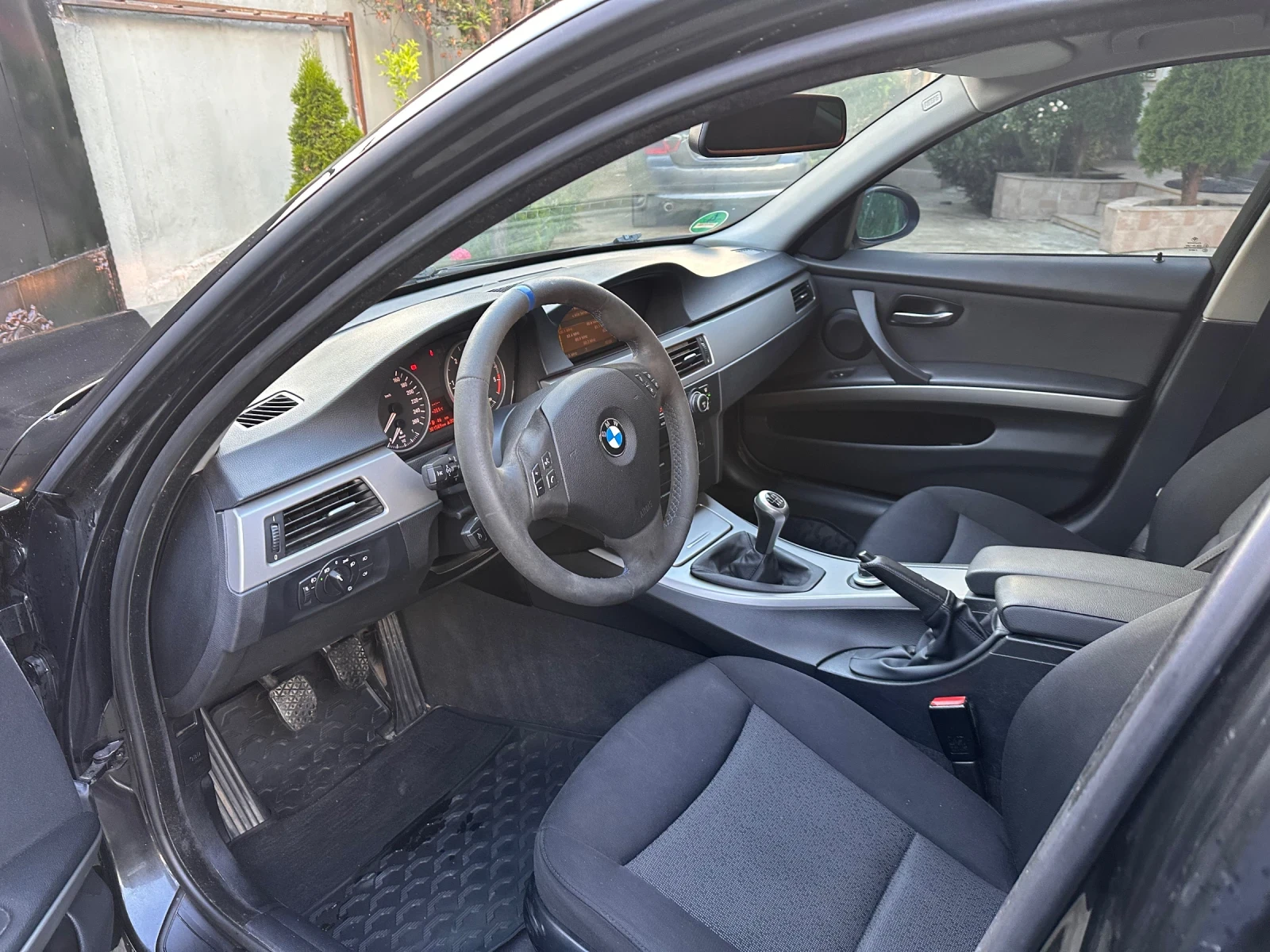 BMW 320 163кс Навигация Подгрев, снимка 9 - Автомобили и джипове - 55150136