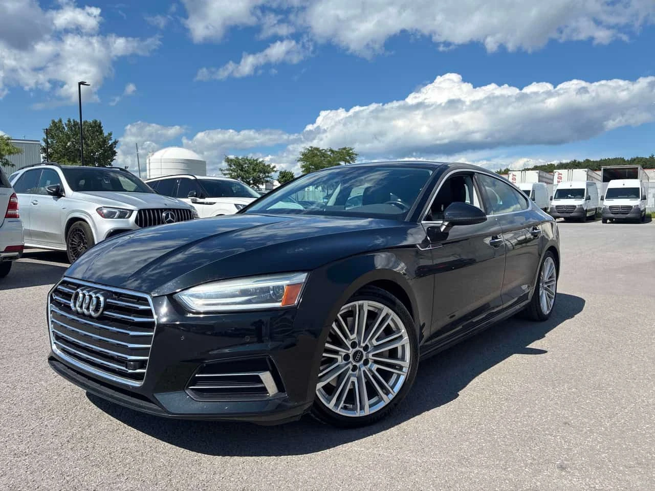 Audi A5  Komfort / CARFAX / АВТОКРЕДИТ 